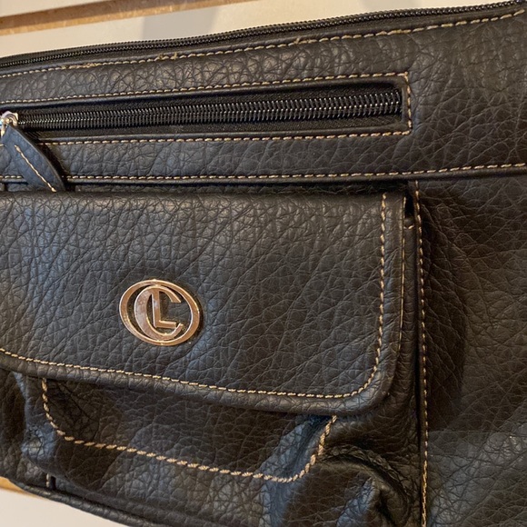 CL America Cross Body Purse - Picture 2 of 5